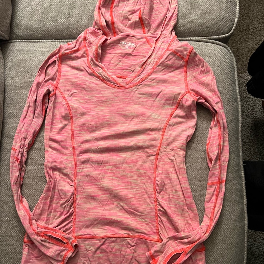 Kirkland XS preloved athletic top with hood